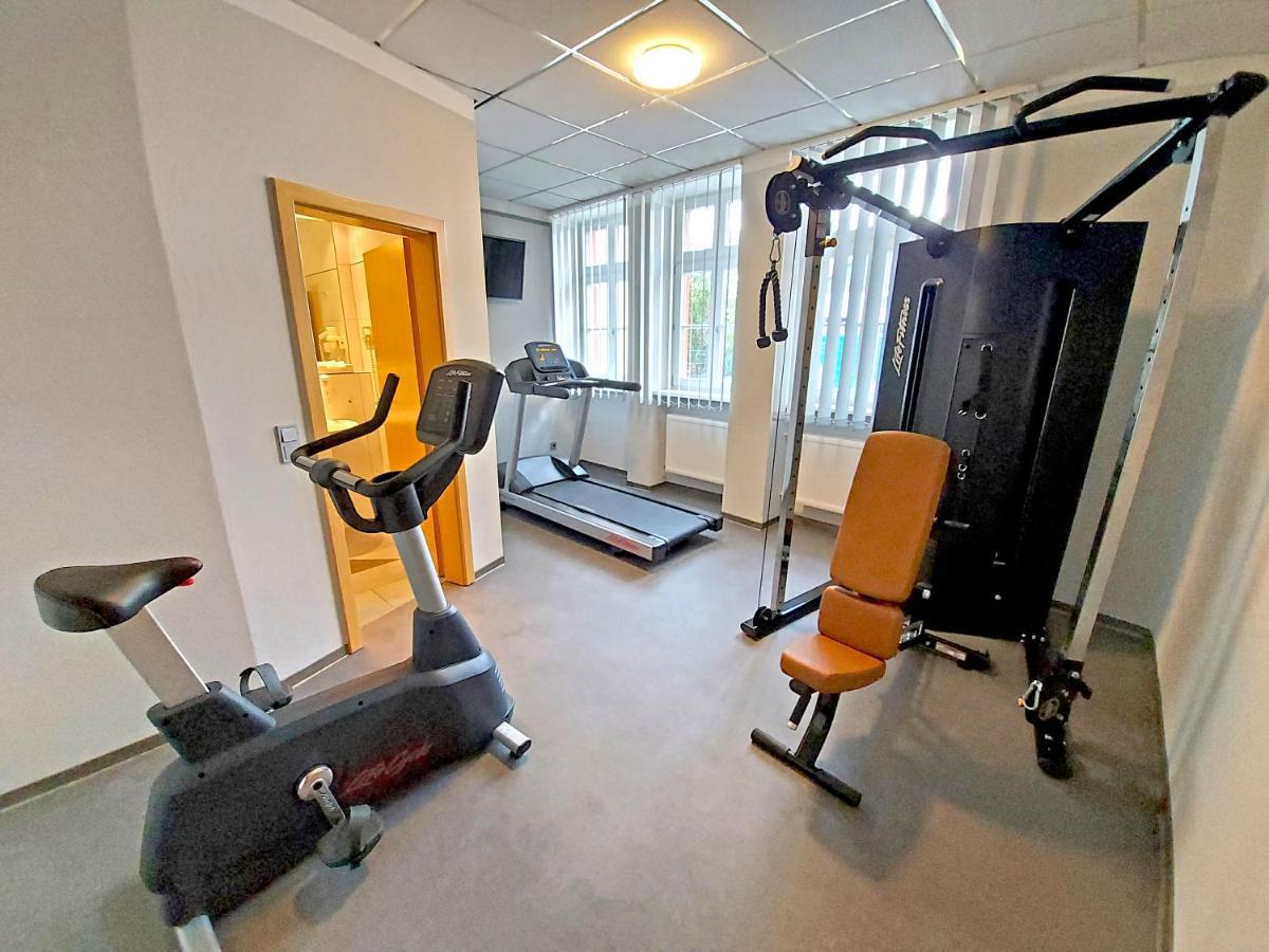 Johanniterhotel Nieder Weisel ภายนอก รูปภาพ